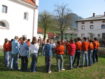 Dan Zemlje - akcija zbiranja starega papirja