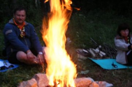 »Malo pozno, pa vendar iz srca…«
Zakaj tako?
Zato, ker se je naš letošnji tabor odvijal že daleč nazaj, od 24.-27.6.2009. Da ne bi imeli vtisa, da smo na Ptuju zaspali, vseeno poročamo o našem taboru.