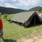 MLADI NA KOLPI/KUPI 2010 skupaj s skavti

Preventivni programi za mlade Slovenije (otroci in mladostniki, ki so vključeni v programe Centrov za socialno delo LJ Moste-Polje, LJ Vič-Rudnik, Kranj, Tržič in Škofja Loka ter Javni zavod Mladi zmaji in Mladinski center Velenje) so v času poletnih počitnic, med 25. in 27. julijem 2010, skupaj s hrvaškim partnerjem (organizacija SOS Dječje selo), organizirali TRIDNEVNI TABOR NA REKI KOLPI. 