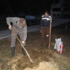 Prijetni pomladni žarki so na plan zvabili tudi pridne roke skavtov, ki smo se odzvali vabilu in prvi vikend v aprilu preživeli v Skavtskem okoljskem centru v Kočevskem Rogu.